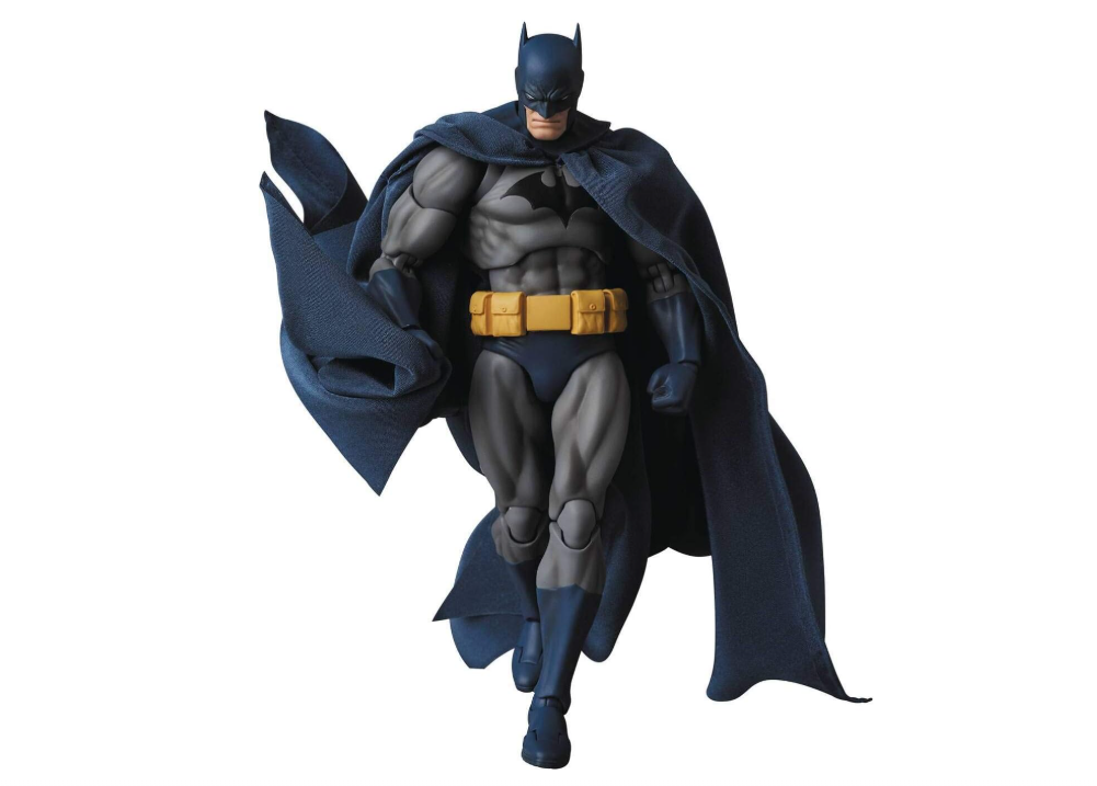 2025-08-09165017 MAFEX No.105 BATMAN HUSH - Image 1